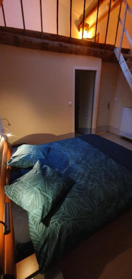 Aux Etoiles De Moranges Bed & Breakfast Saint-Germain-l'Herm Bagian luar foto